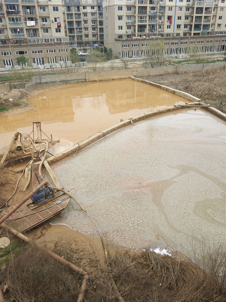 桥东沉淀池淤泥清理-厂区废水池淤泥清淤
